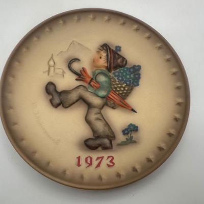 Collection of M.I. Hummel Annual Plates with Boxes – 1971–1979