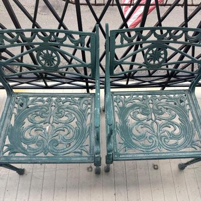 Pair of Cast Aluminum Outdoor Chairs (4) & End Table