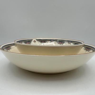 Royal Doulton “Albany” Bone China — 34-Piece Set (1986)