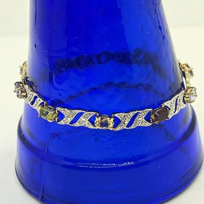 LOT 422: 925 Gold Vermeil and Semi-Precious Gemstone 8" Tennis Bracelet - 8.68 GTW