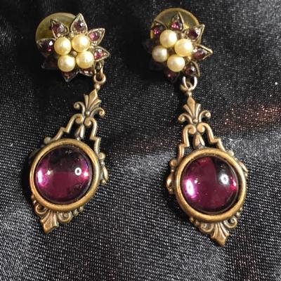 Vintage Victorian-Style Pearl & Amethyst Glass Drop Earrings – Old World Romance