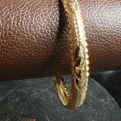 Vintage Gold Tone Textured Bangle Bracelet - Hammered Finish with AB Rhinestone Oval Accent