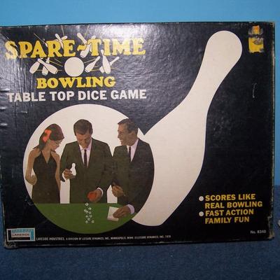 LOT 198 GREAT 1970 SPARE TIME BOWLING GAME