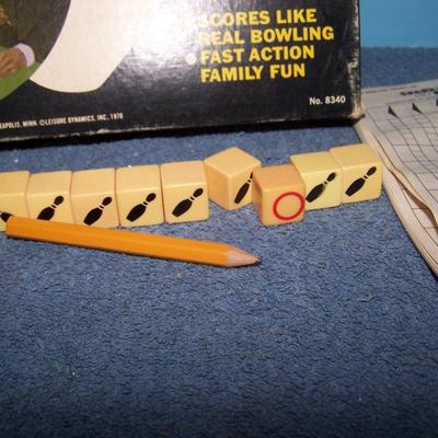 LOT 198 GREAT 1970 SPARE TIME BOWLING GAME