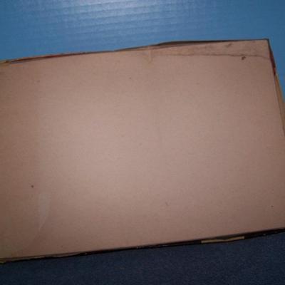 LOT 206 WONDERFUL VINTAGE STENCIL/WEAVING/SEWING KITS