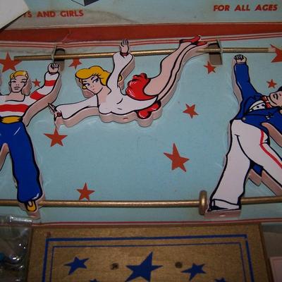 LOT 207 FAB VINTAGE TEETER-TOTS & MR BUBBLES TURTLE