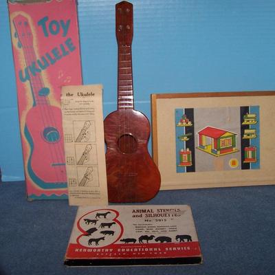 LOT 210 GREAT VINTAGE UKULELE/STENCILS/BLOCKS