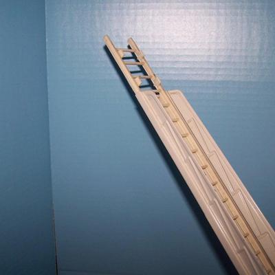 LOT 211 WONDERFUL VINTAGE MCM METAL NYLINT FIRETRUCK-#5 LADDER TRUCK