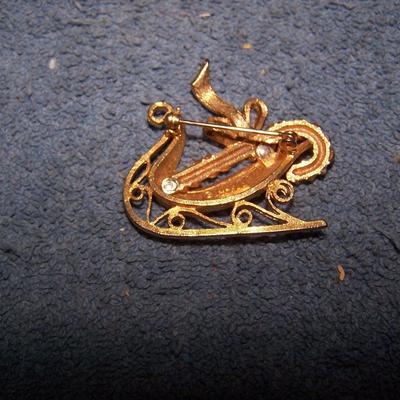 LOT 213 FAB VINTAGE MCM CHRISTMAS PINS-SOME SIGNED