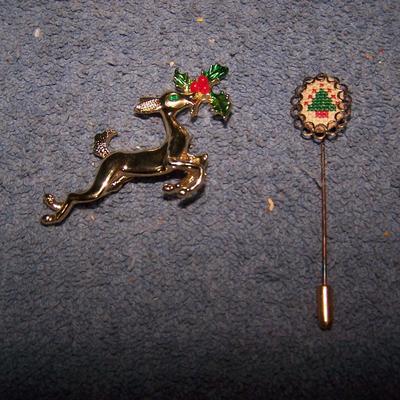 LOT 213 FAB VINTAGE MCM CHRISTMAS PINS-SOME SIGNED