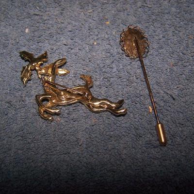 LOT 213 FAB VINTAGE MCM CHRISTMAS PINS-SOME SIGNED