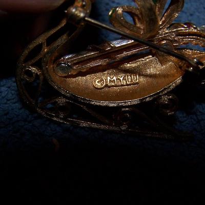 LOT 213 FAB VINTAGE MCM CHRISTMAS PINS-SOME SIGNED