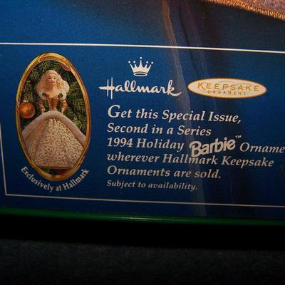 LOT 216 HOLIDAY BARBIE 1994