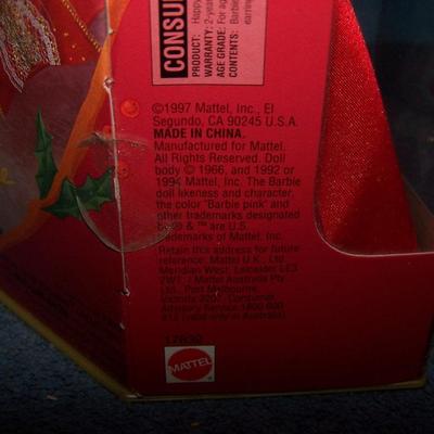 LOT 217 HOLIDAY BARBIE 1997