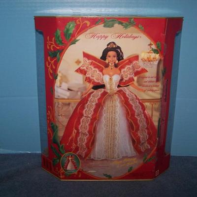LOT 217 HOLIDAY BARBIE 1997