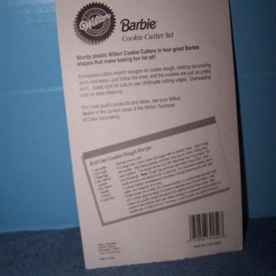 LOT 222 BARBIE STUFF