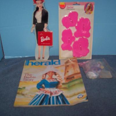 LOT 222 BARBIE STUFF