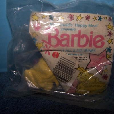LOT 222 BARBIE STUFF