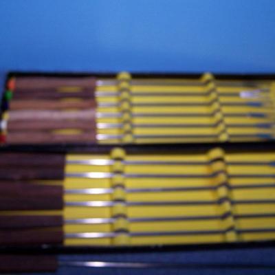 LOT 223 FAB VINTAGE MCM NMIB FONDUE SET + EXTRA FORKS