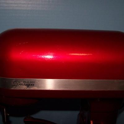 LOT 224 WONDERFUL RED KITCHENAID MIXER PRO 6OO