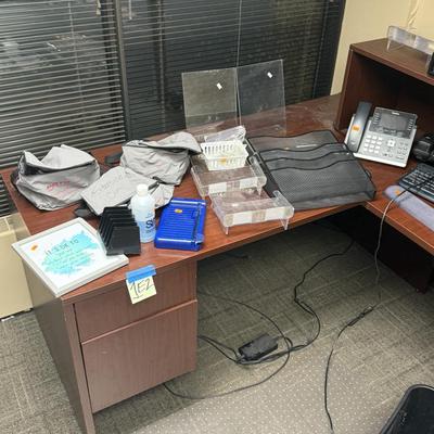 Sale Photo Thumbnail #52