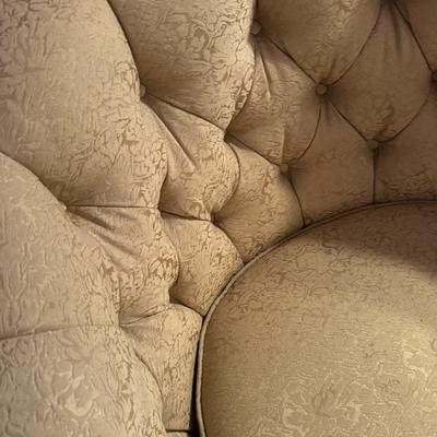 Vintage Tufted Club Chair 2