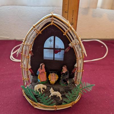 Vintage nativity lamp, two ornaments one with qual etched the other a deer.