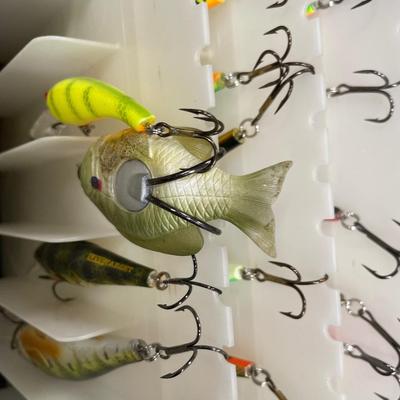 Large Special Mate tackle box FULL of lures