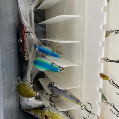 Large Special Mate tackle box FULL of lures