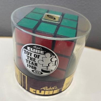Rubik’s cube and Trillion Puzzle games