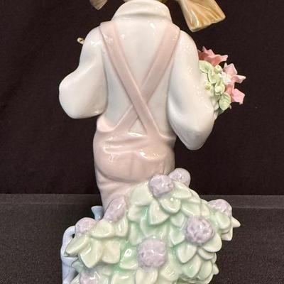 Lladro Four Seasons "Spring Girl"