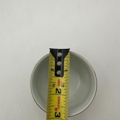 Set of 6 Kuan Tung Sen Yie Inc. Porcelain Tea Cups