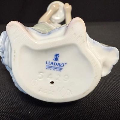 Lladro "Happy Birthday" Girl Figure