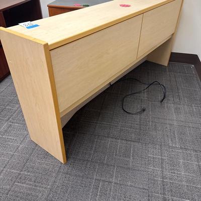 2F3-upper desk cabinet