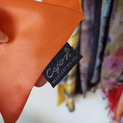 Lightweight Scarves w/ Scarf Hanger (B2-BBL)