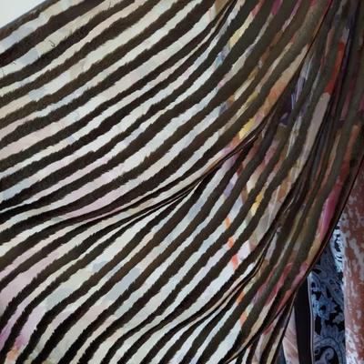 Lightweight Scarves w/ Scarf Hanger (B2-BBL)