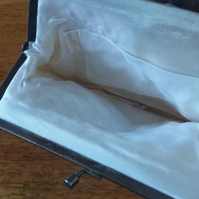 Vintage Accessories Incl Fur Collar, Beaded Bads & More (B2-BBL)