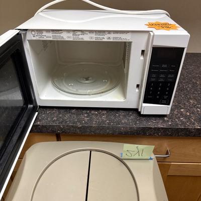 2Y1-microwave and large garbage can