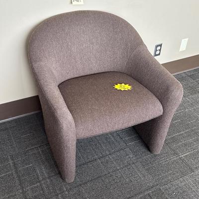 2U1-barrel office chair