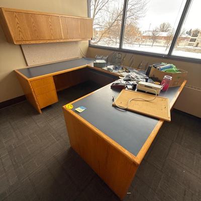 2U2-large office desk with upper cabinet