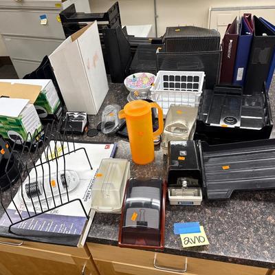 2V10-Large Office Supply Lot