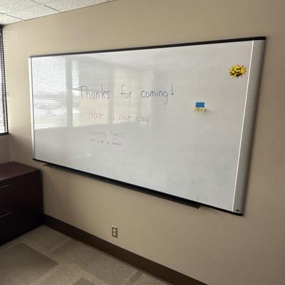 3D3-extra large whiteboard