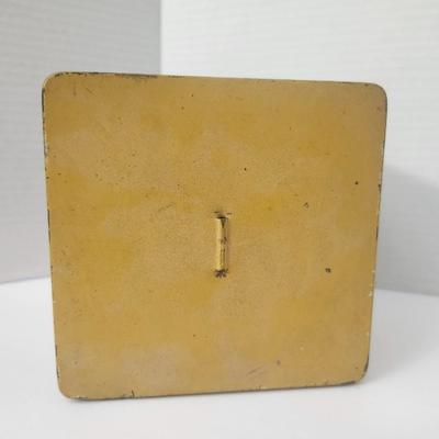 Vintage 1923 Ivins Gingerettes Biscuit Tin Philadelphia Advertising Collectible