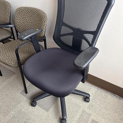 3P1-3 office chairs