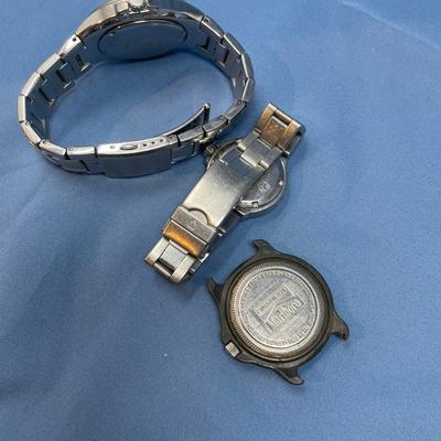 Sale Photo Thumbnail #332: Untested, probably just needs batteries.  Good shape otherwise.