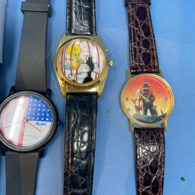 Sale Photo Thumbnail #339: Untested, probably just needs batteries.  Good shape otherwise.