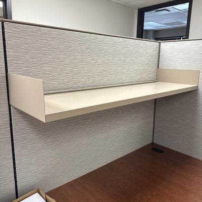 4G2-U shaped desk / cubicle