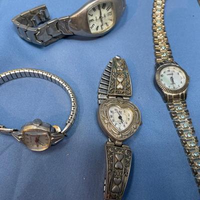 Sale Photo Thumbnail #388: Untested, minor wear.  Probably need batteries.