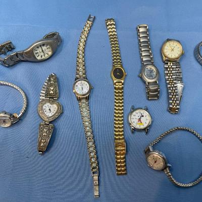 Sale Photo Thumbnail #386: Untested, minor wear.  Probably need batteries.