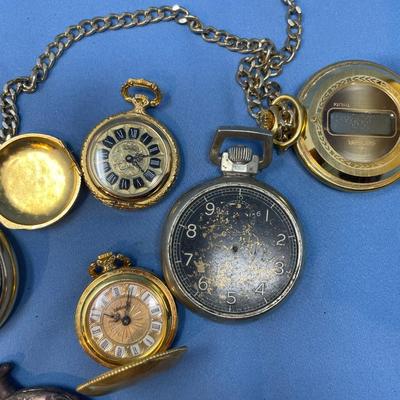 Sale Photo Thumbnail #405: 2 don't work, the rest probably need batteries!